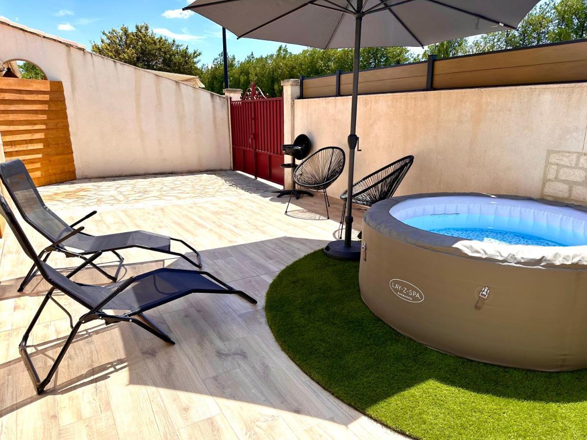 Maison De Charme Avec Jacuzzi Molleges Exterior foto